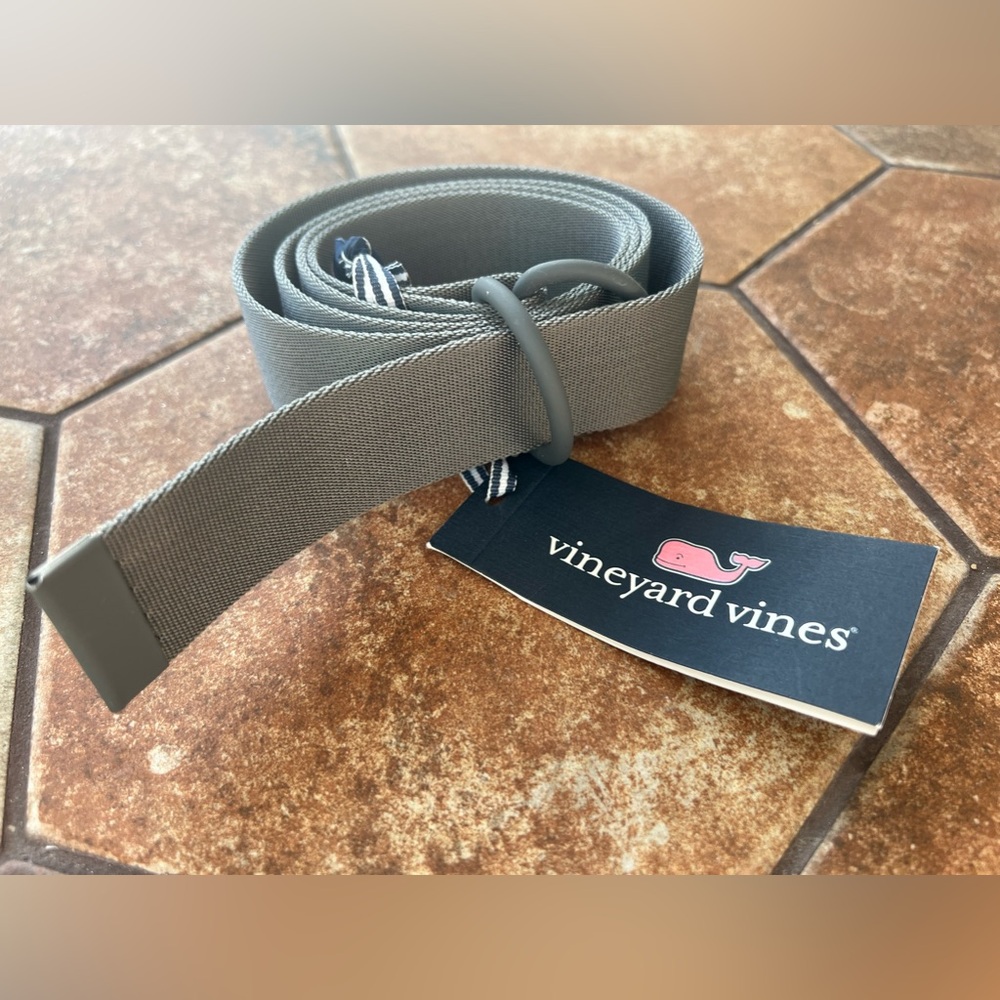 Men’s Vineyard Vines belt large